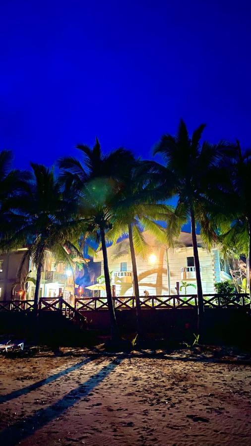 La Playita Hotel Lalawigan Eksteriør billede